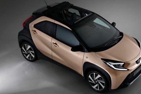 全新丰田Aygo X官图正式发布，定位于跨界小型SUV-2